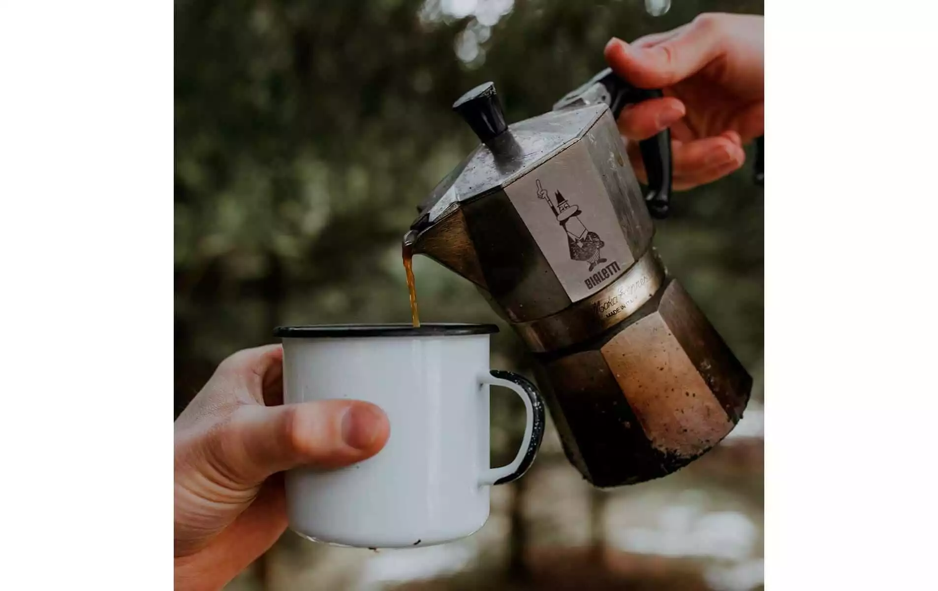 Bialetti Cafetière Italienne Moka Express 9 Tasse, Argenté - Pot à Espresso 5 Bialetti Cafetière Italienne Moka Express 9 Tasse, Argenté - Pot à Espresso – Image 3